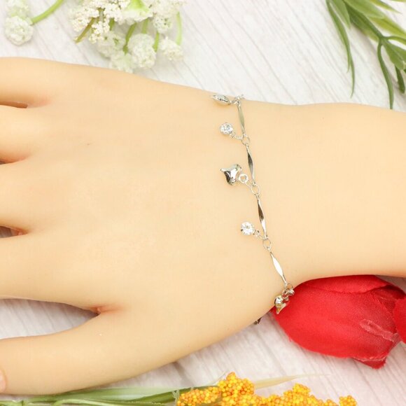 "Trendy Handmade Bracelet – A Thoughtful Gift for Girls & Women | UNVRC1134 - Picture 3 of 10